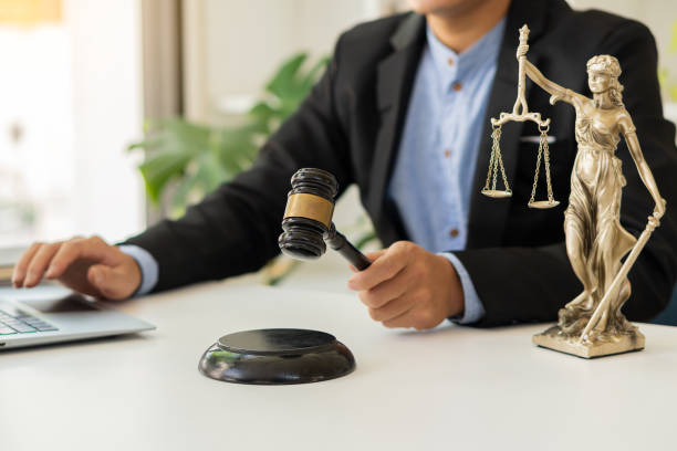 Could a Criminal Defense Lawyer near Me Protect Your Rights During Police Questioning